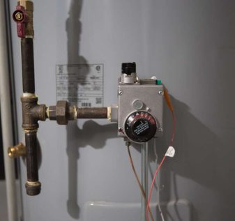 gas hot water heater work without electricity?